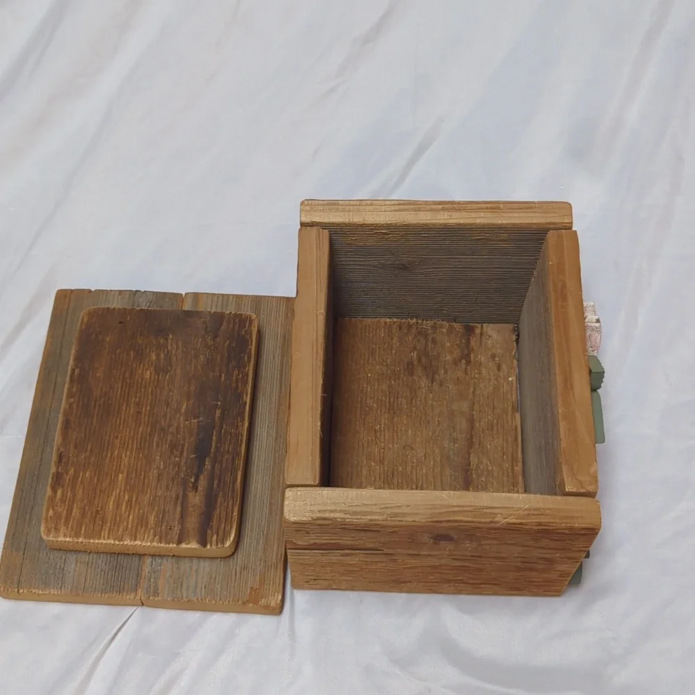 Hand Crafted Solid Wood Lidded 3D Floral Rustic Cottage Storage or Wedding Box